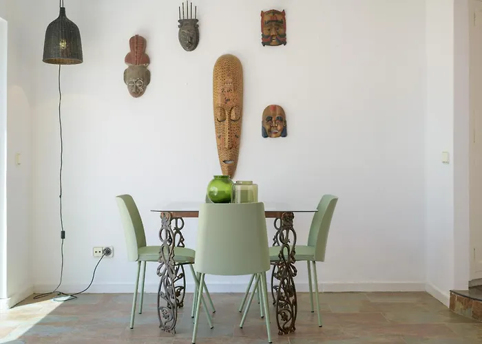 Casa La Mayor * 科斯塔特吉塞